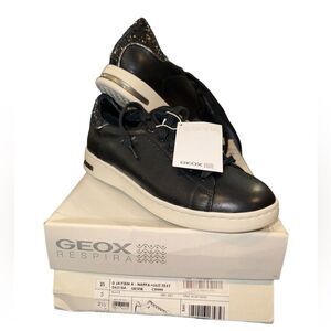 Brand New Women’s Geox Respira Jaysen Shoes